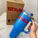termo STANLEY con agarradera